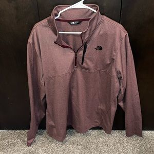 The North Face Men’s Quarter Zip Pullover